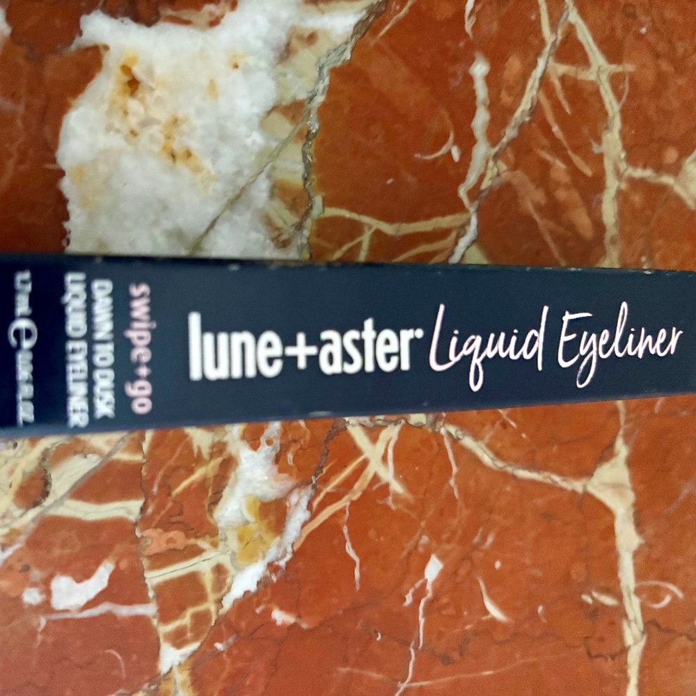Lune + Aster Liquid Eyeliner
